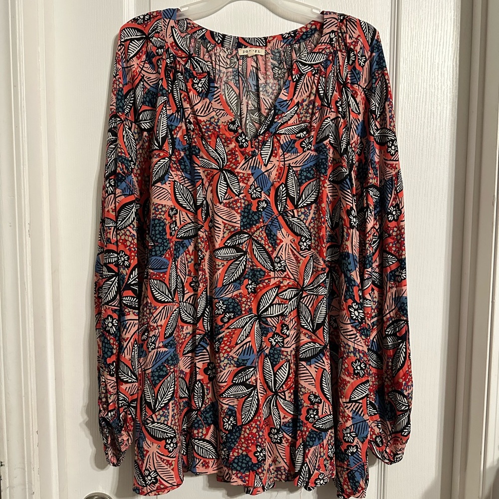 Fun & Flowy Top